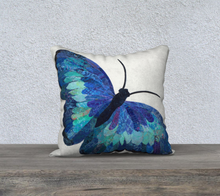 Load image into Gallery viewer, Mariposa Pillow Case 18" x 18"