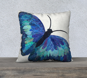 Mariposa Pillow Case 22" x 22"