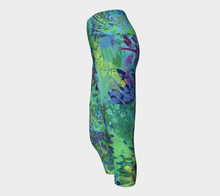 Load image into Gallery viewer, Abundance Yoga Capris
